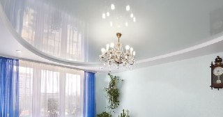 Глянцевый потолок Новокуйбышевск, цена от 4485 руб.
