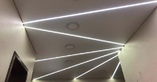Световые линии на потолке Новокуйбышевск, цена от 2584 руб.